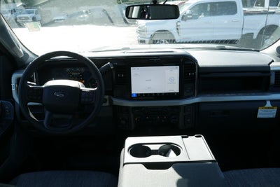 2027 Ford F-350SD XLT