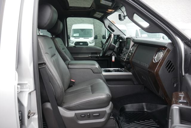 2016 Ford F-350SD Platinum w/Flatbed