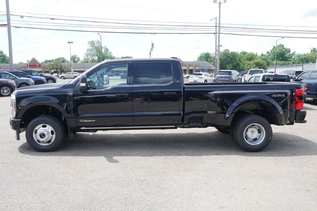 2026 Ford F-350SD Platinum DRW