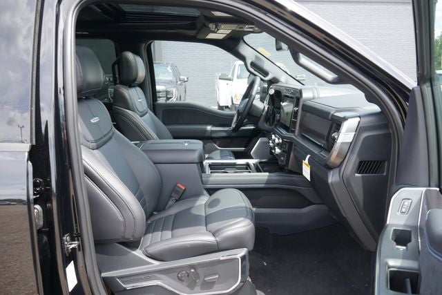 2026 Ford F-350SD Platinum DRW