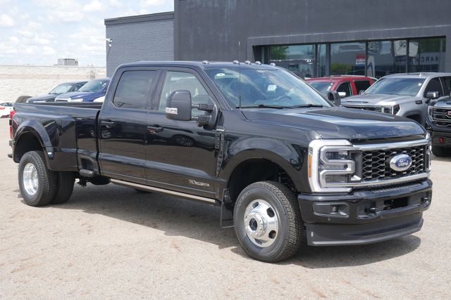 2026 Ford F-350SD Platinum DRW
