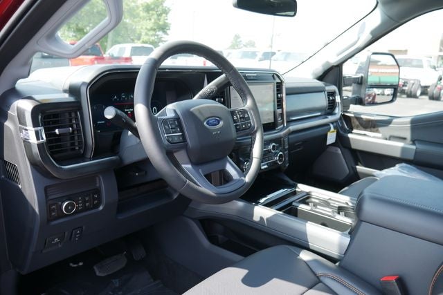 2026 Ford F-350SD Lariat DRW