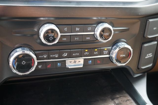 2023 Ford F-450SD Lariat DRW