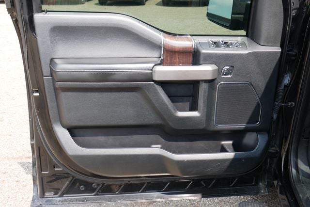 2017 Ford F-150 Platinum