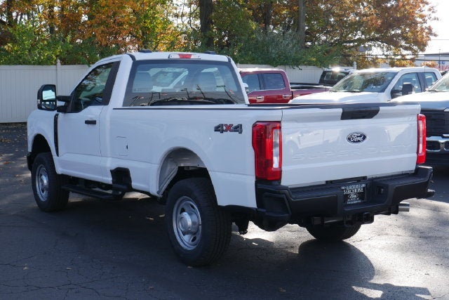 2027 Ford F-350SD XL