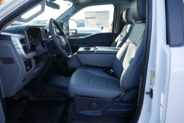 2027 Ford F-350SD XL