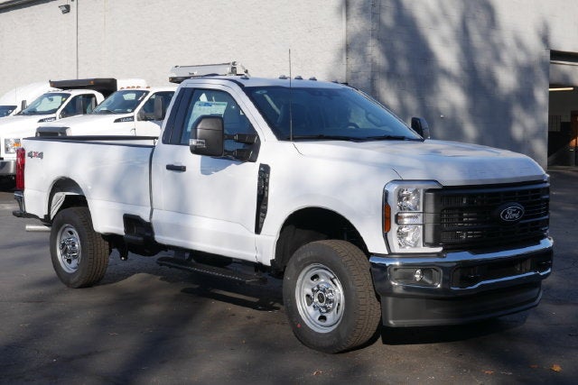 2027 Ford F-350SD XL