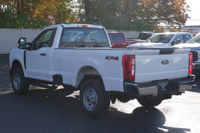 2027 Ford F-350SD XL