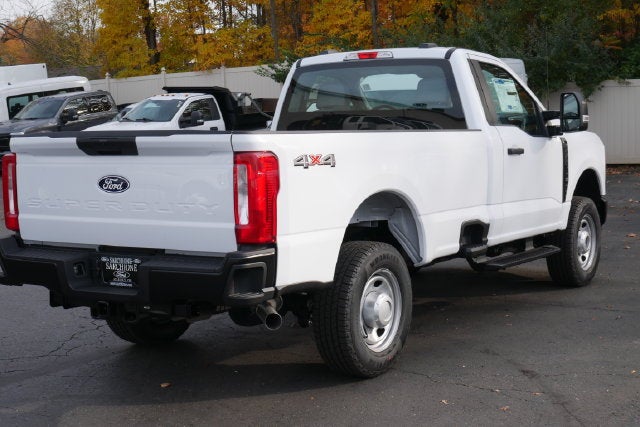 2027 Ford F-350SD XL