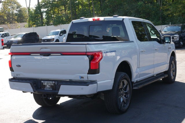 2023 Ford F-150 Lightning Lariat
