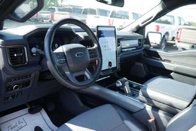 2023 Ford F-150 Lightning Lariat