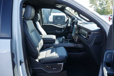 2023 Ford F-150 Lightning Lariat