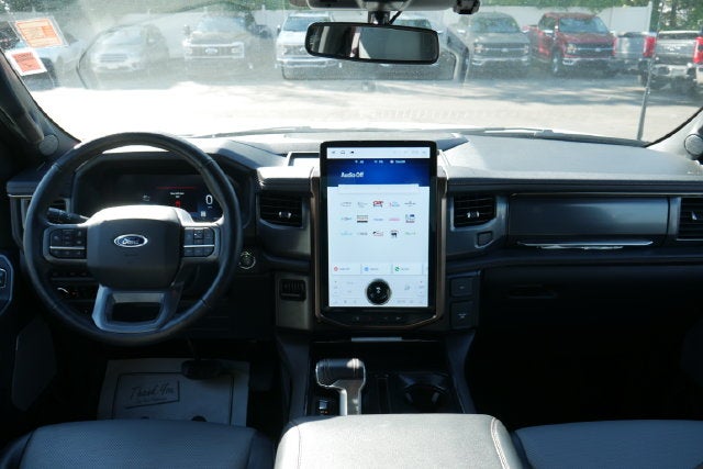 2023 Ford F-150 Lightning Lariat