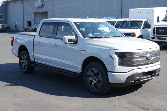 2023 Ford F-150 Lightning Lariat