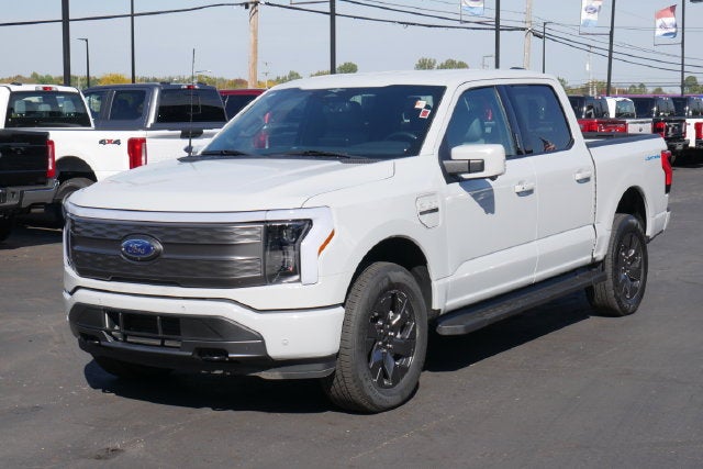 2023 Ford F-150 Lightning Lariat