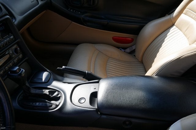 2001 Chevrolet Corvette Base