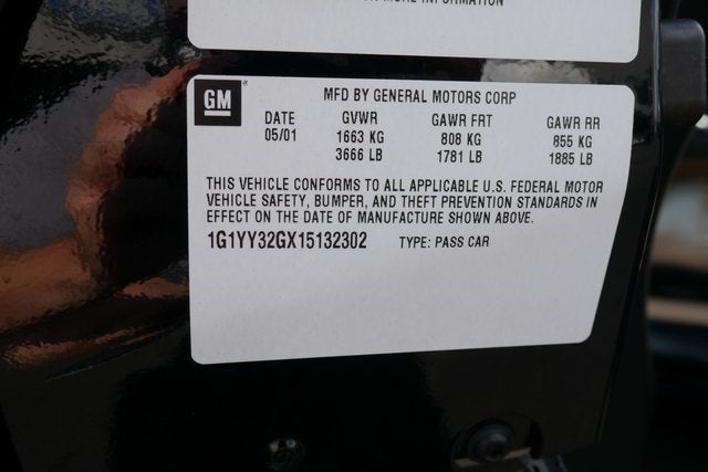 2001 Chevrolet Corvette Base