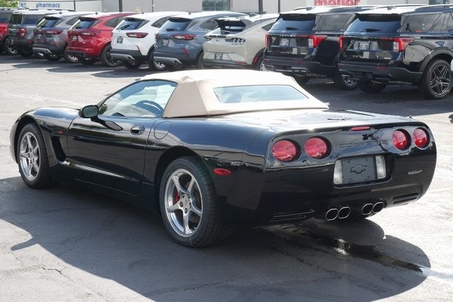 2001 Chevrolet Corvette Base