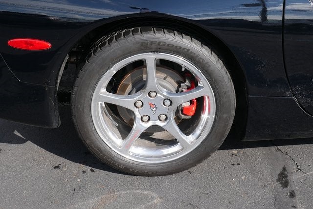 2001 Chevrolet Corvette Base