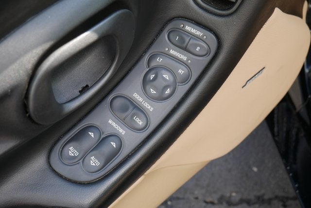 2001 Chevrolet Corvette Base