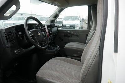 2016 Chevrolet Express 3500 Work Van Cutaway