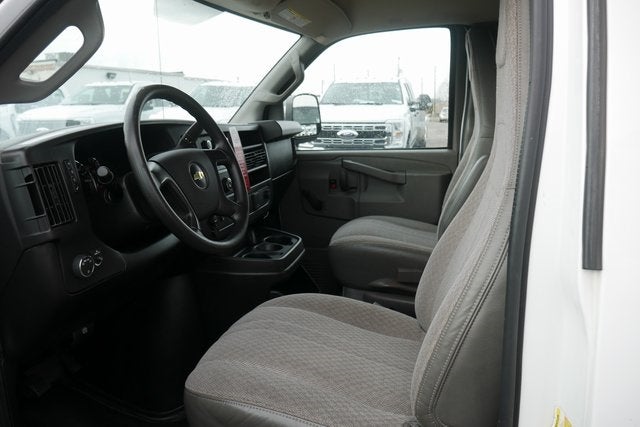 2016 Chevrolet Express 3500 Work Van Cutaway