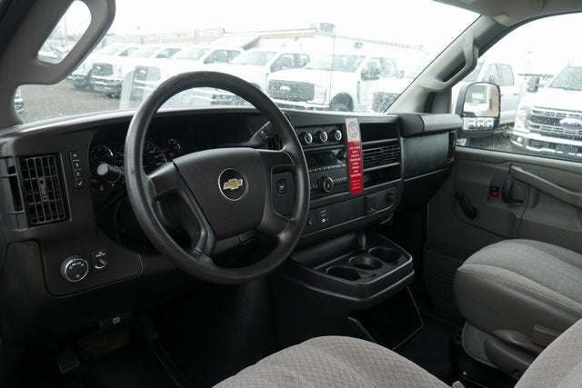 2016 Chevrolet Express 3500 Work Van Cutaway