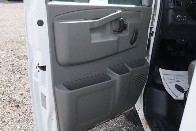 2016 Chevrolet Express 3500 Work Van Cutaway