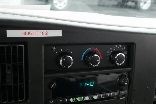 2014 Chevrolet Express 4500 Base Cutaway