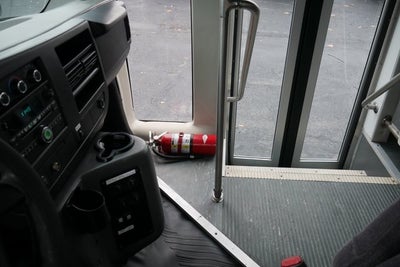 2014 Chevrolet Express 4500 Base Cutaway