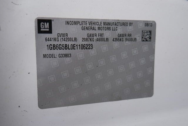 2014 Chevrolet Express 4500 Base Cutaway