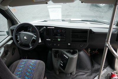 2014 Chevrolet Express 4500 Base Cutaway