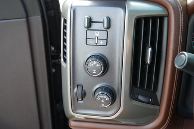 2015 Chevrolet Silverado 3500HD High Country DRW