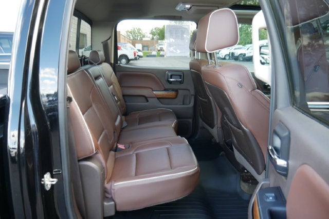2015 Chevrolet Silverado 3500HD High Country DRW