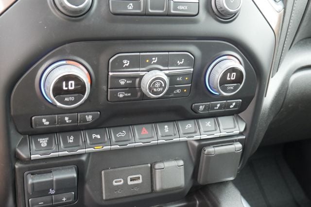 2022 Chevrolet Silverado 3500HD High Country