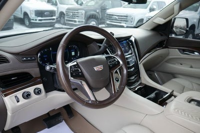 2017 Cadillac Escalade Luxury