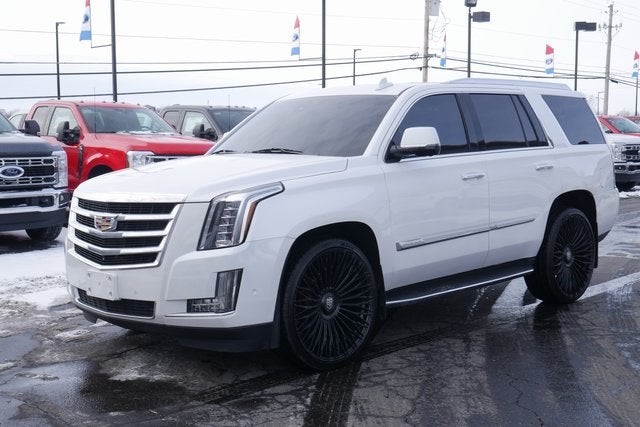 2017 Cadillac Escalade Luxury