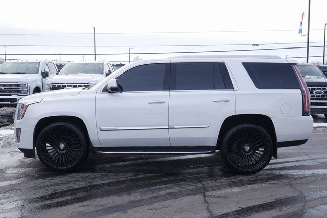 2017 Cadillac Escalade Luxury