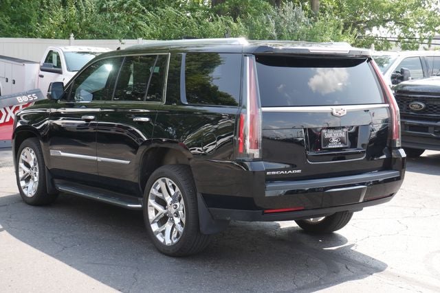2020 Cadillac Escalade Luxury