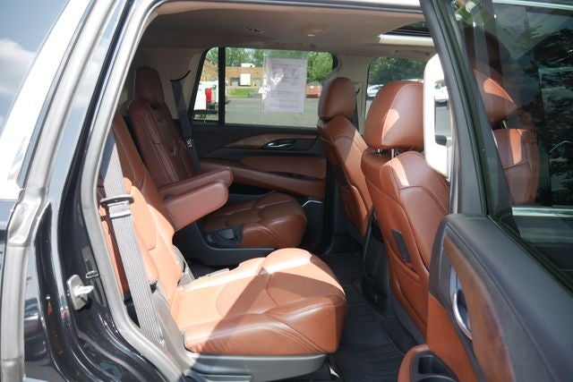 2020 Cadillac Escalade Luxury