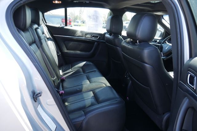 2013 Lincoln MKS Base