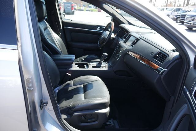 2013 Lincoln MKS Base