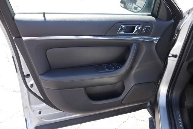 2013 Lincoln MKS Base