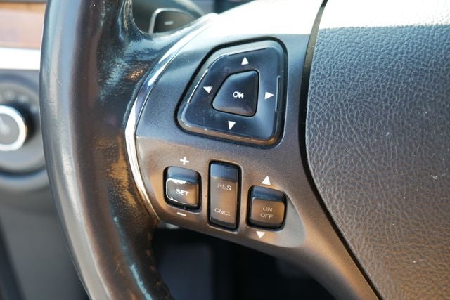 2013 Lincoln MKS Base