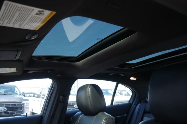 2013 Lincoln MKS Base