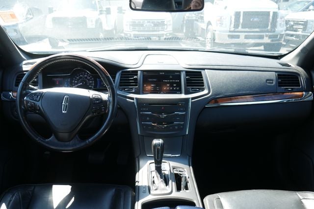 2013 Lincoln MKS Base