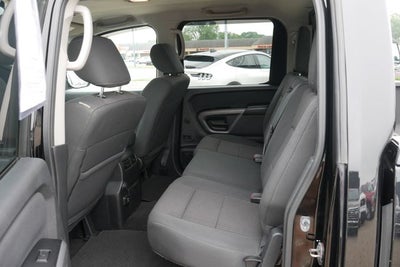 2015 Nissan Titan SV