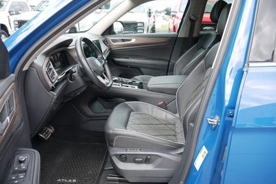2025 Volkswagen Atlas 2.0T SEL Premium R-Line