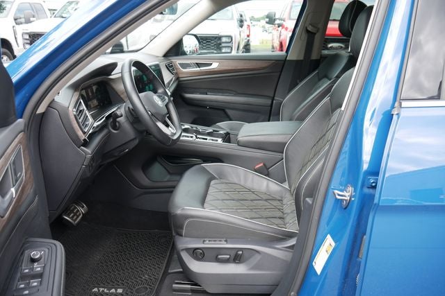 2025 Volkswagen Atlas 2.0T SEL Premium R-Line