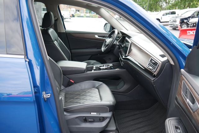 2025 Volkswagen Atlas 2.0T SEL Premium R-Line